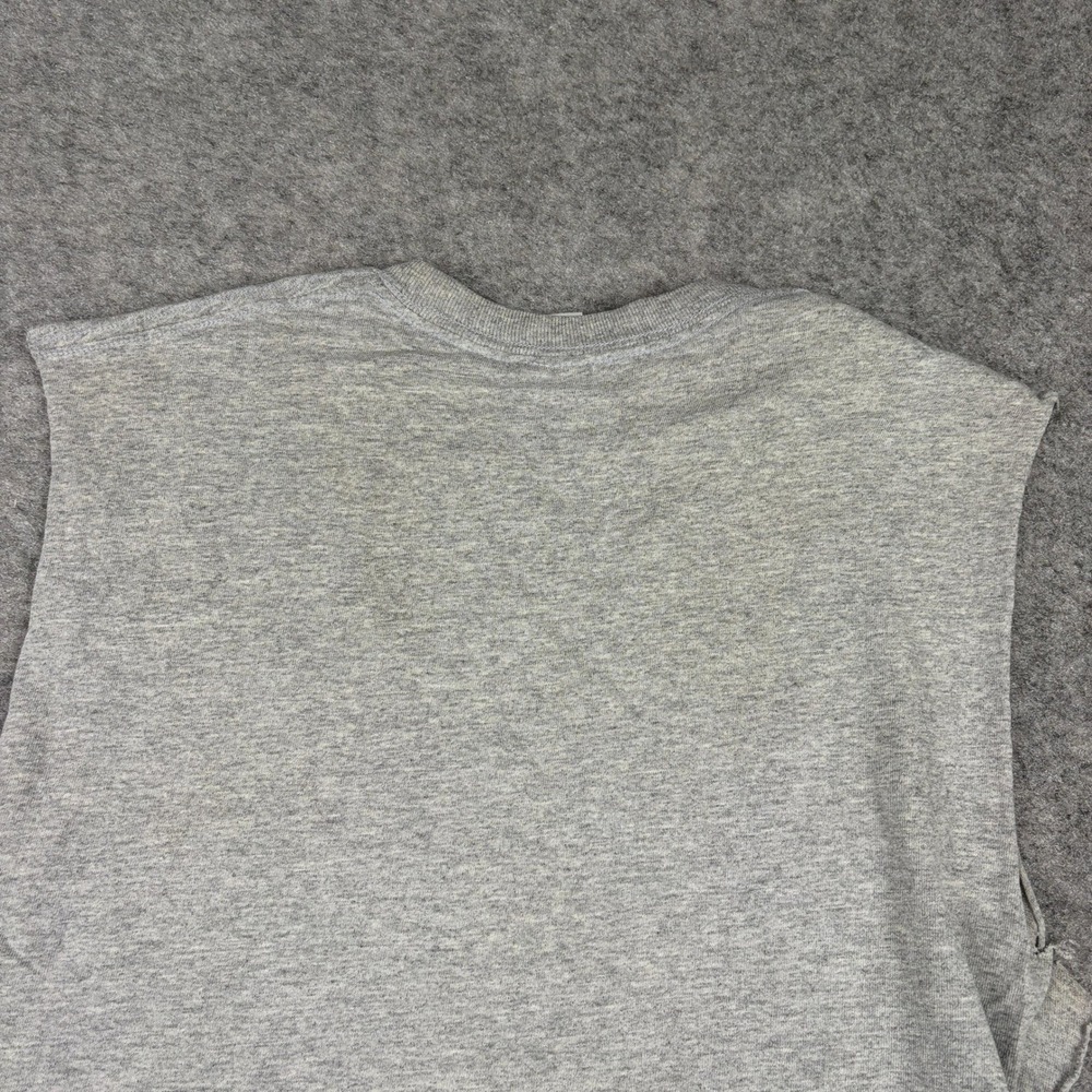 Y2K Native American Muscle Tank Mens Small Gray Brothers Wind Biker Graphic Surf - Picture 12 of 13